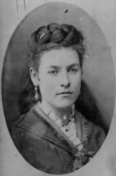 Mary Couts Burnett
